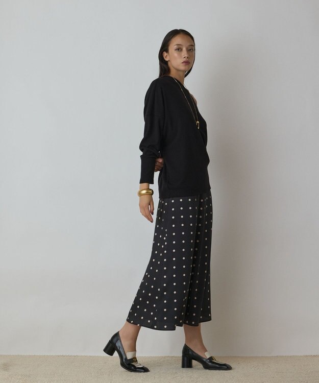 GRACE CONTINENTAL アシメテレコカットトップ ブラック