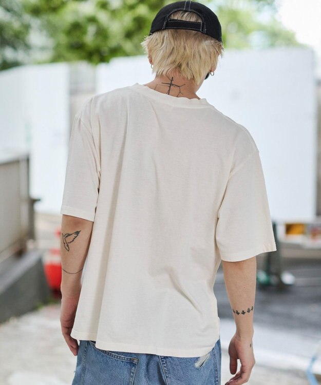 WEGO 【ユニセックス着用ITEM/MLサイズ展開】ステンシルロゴグラフィックT（SS） ホワイトアイボリー