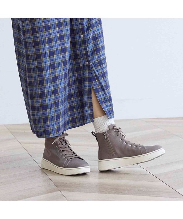 ing <ing>【レイン対応】ハイカット厚底スニーカー オーク