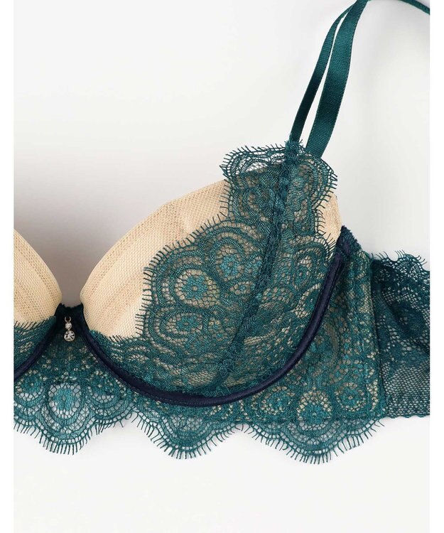 AMPHI ブラジャー 谷間メイク カップ上辺が浮きにくい Gカップまで対応 大きいサイズ 【Glama-Rich グラマリッチ ボリュームUPタイプ】 ブラ BYJ302 アンフィ／ワコール グリーン