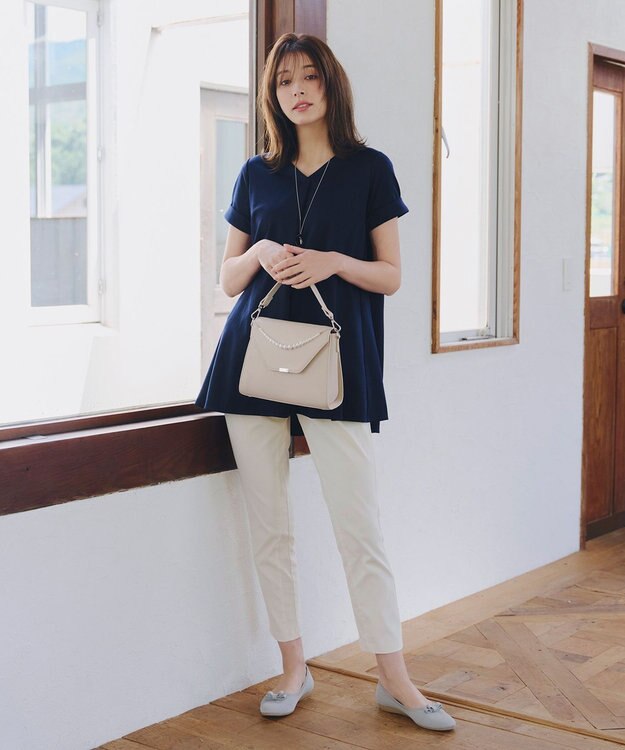 Tiaclasse 【安田美沙子さん着用・4way /2TYPEハンドル】パールチェーン付きハーフフォーマルミニバッグ ベージュ