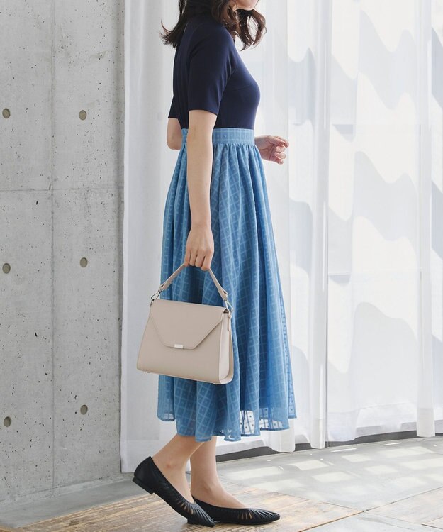 Tiaclasse 【安田美沙子さん着用・4way /2TYPEハンドル】パールチェーン付きハーフフォーマルミニバッグ ベージュ