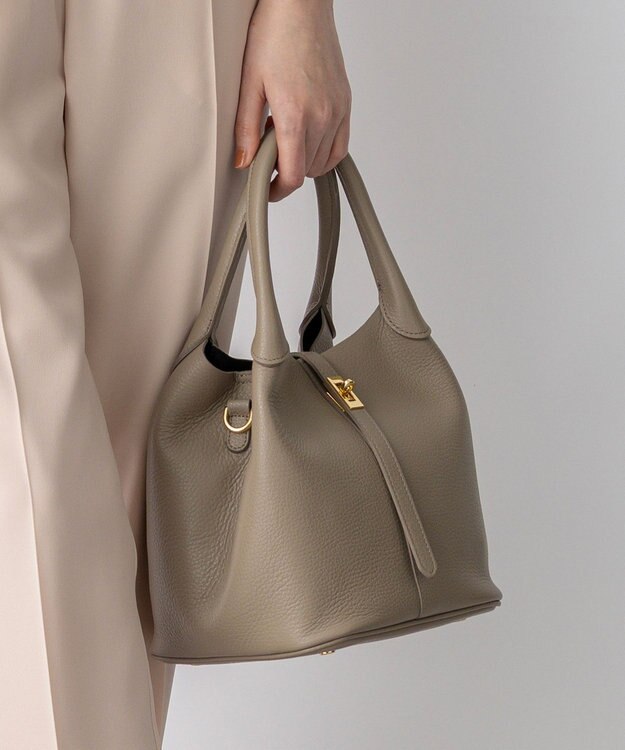 23区 【先行予約】VIOLAd'ORO シュリンクレザー 2WAY ハンドバッグ ベージュ系