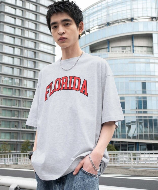 WEGO 【ユニセックス着用ITEM】アクセ付きグラフィックT（SS） アッシュグレー