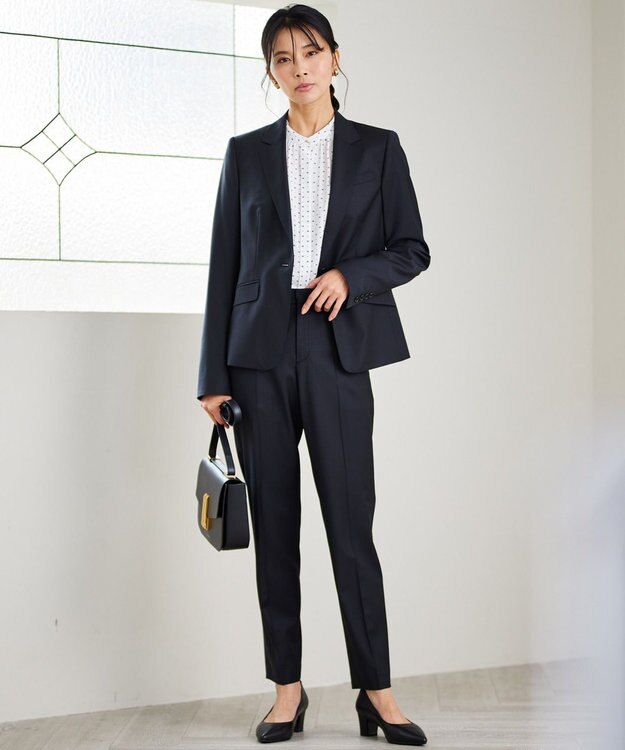 23区 【セットアップ対応】ラフィーネウール テーパードパンツ ブラック系