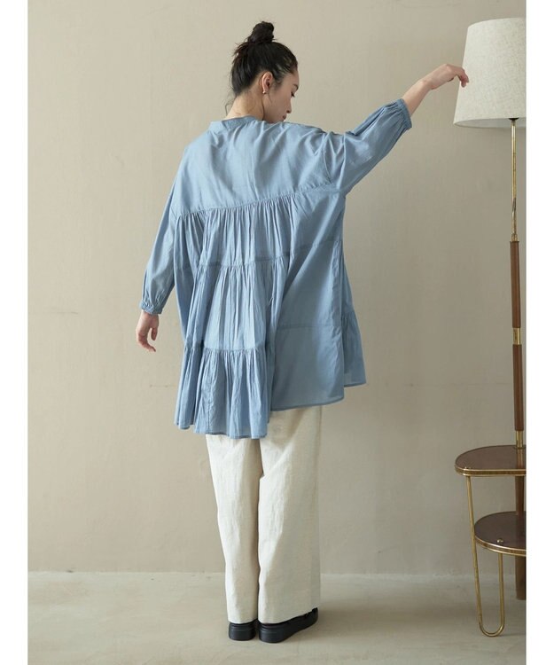 earth music&ecology コットンボイル切替ティアードチュニック Blue