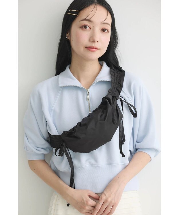 earth music&ecology ギャザーボディバッグ Black