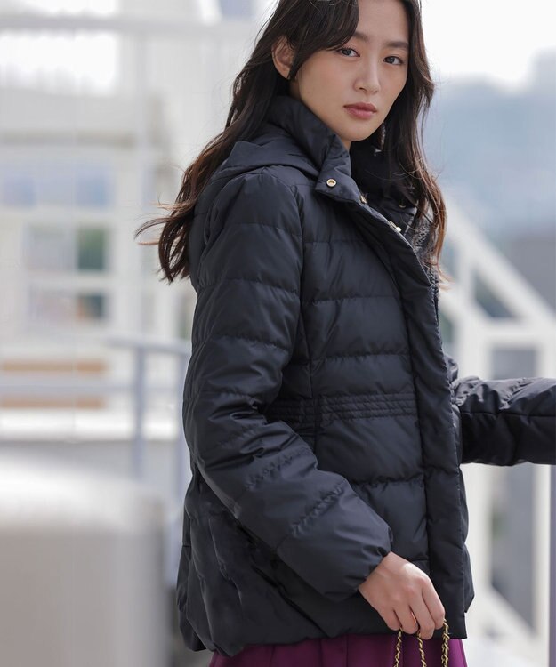 組曲 S ライトタフタショート ダウン ブラック系