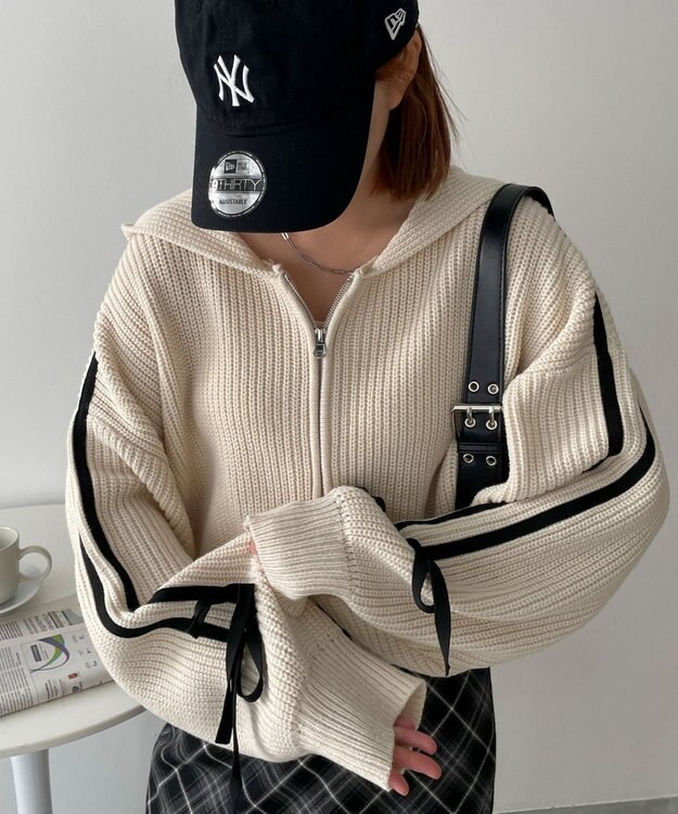 WEGO ラインリボンダブルジップニットパーカー ホワイトアイボリー