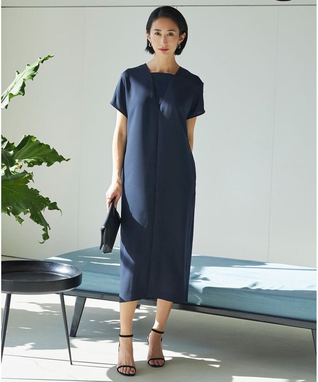 ICB 【接触冷感・UVケア・速乾・洗える】FluidBackSatin レイヤードデザインワンピース ネイビー系