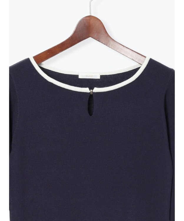 Te chichi スクエアチャームキーネックプルオーバー ネイビー