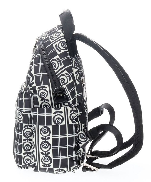 ANNA SUI ジャーニー コンパクトリュック ブラック