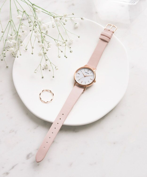 CITIZEN 【少し大きめ30mm】カジュアルファッションにあわせやすいシンプルなデザイン ソーラーテック電波時計 ピンクゴールド