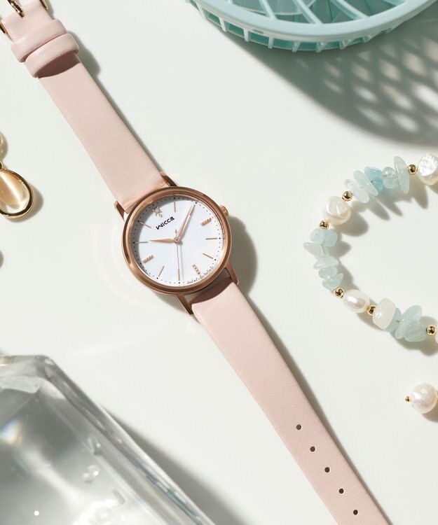 CITIZEN 【少し大きめ30mm】カジュアルファッションにあわせやすいシンプルなデザイン ソーラーテック電波時計 ピンクゴールド