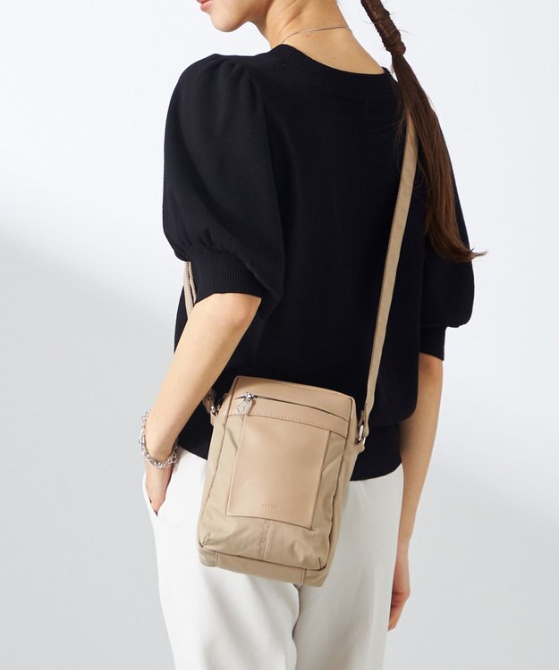 Y'SACCS 小西真奈美×Y'SACCS コンビスクエアショルダーバッグ グレージュ