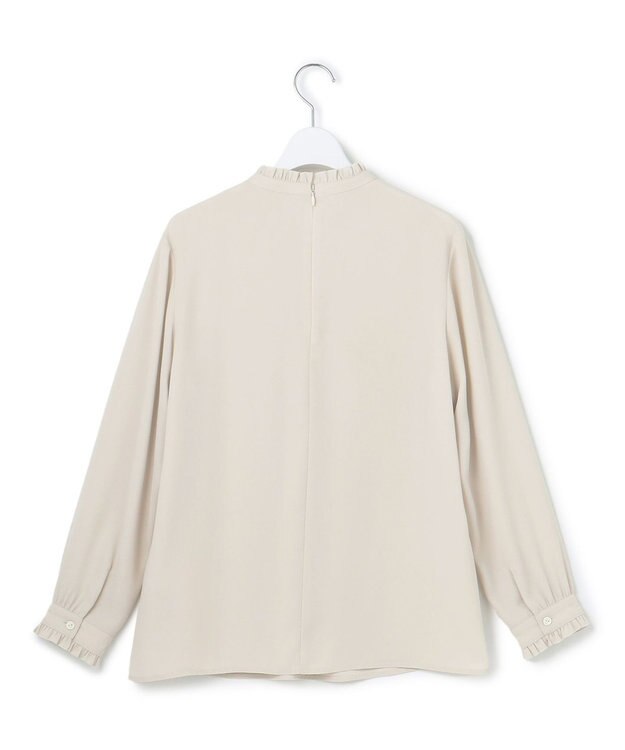 23区 S 【吸水速乾/UVケア/防シワ性】バックサテンアムンゼン スタンドフリル ブラウス ベージュ系