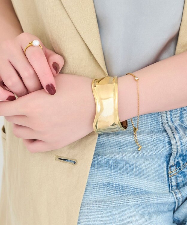 Phoebe <オンワード限定セット>ワントップパールネックレス×アークカフワイドバングル ゴールド