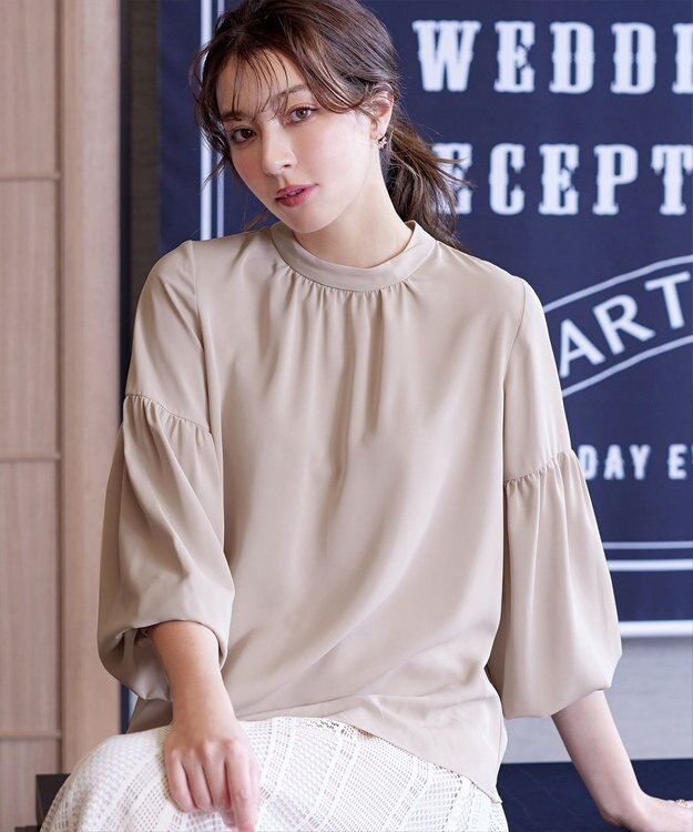 Tiaclasse 【洗える】ボリューム袖ハイネックブラウス グレージュ