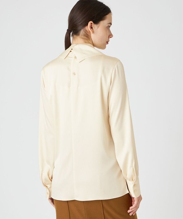 BEIGE， MABILLON / スカーフブラウス Ecru