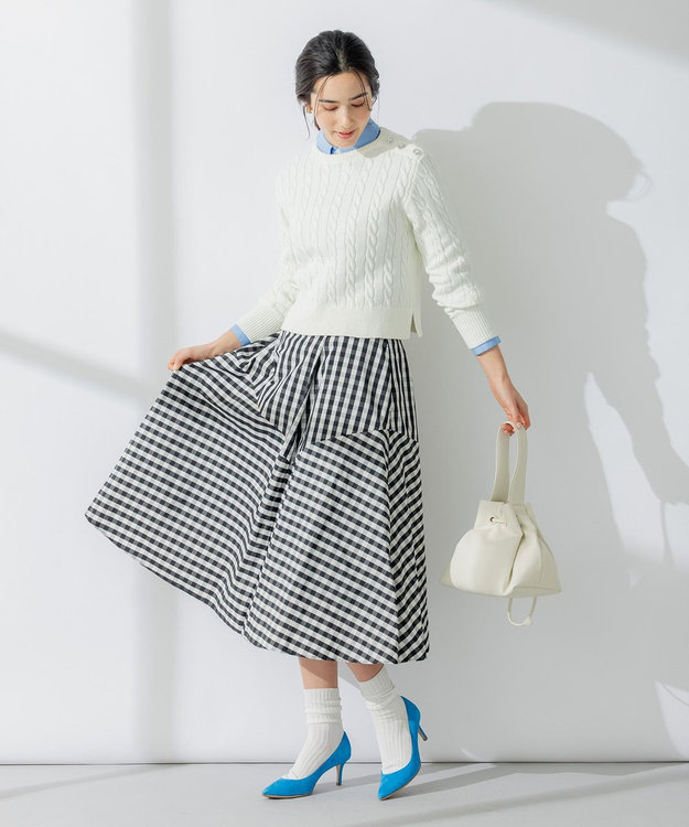 組曲 【ビジューボタン付き】SOBANE ケーブルプルオーバー ニット アイボリー系