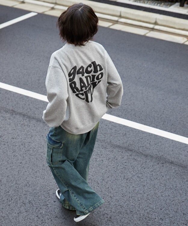 WEGO 【ユニセックス着用ITEM/裏起毛/SMLサイズ展開】リラックスフィットハートロゴプルオーバー 杢グレー