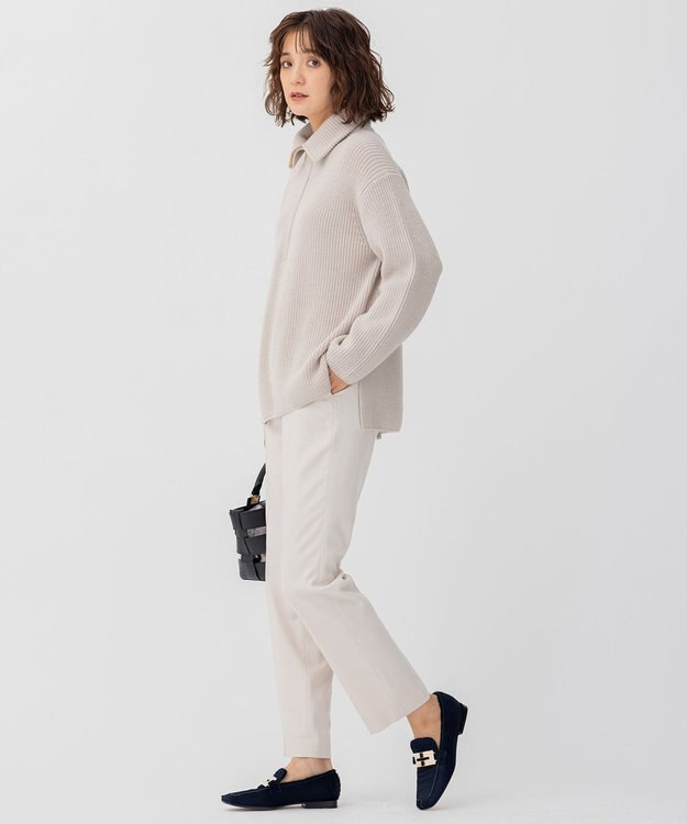 23区 【CLASSY.1月号掲載】ウールミルドストレッチ テーパードパンツ アイボリー
