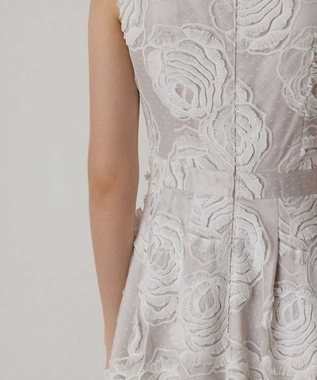 GRACE CONTINENTAL ローズ刺繍ワンピース ホワイト