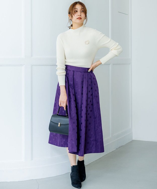 組曲 ホールガーメント ハイネックニット アイボリー系