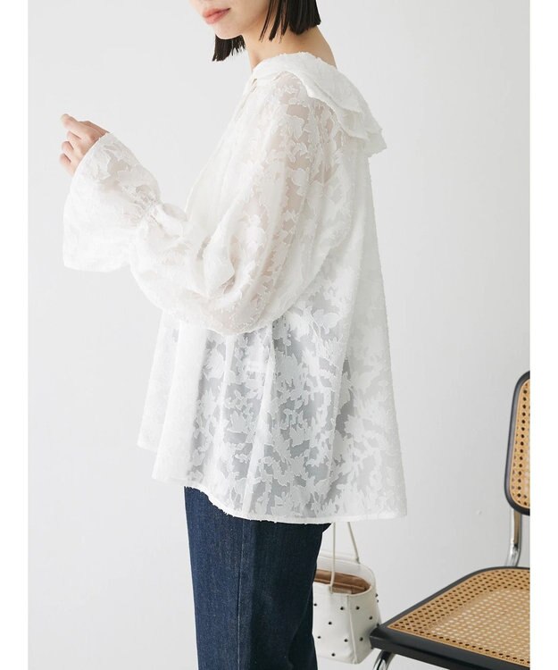 Green Parks シアージャガード花柄フリルブラウス Off White