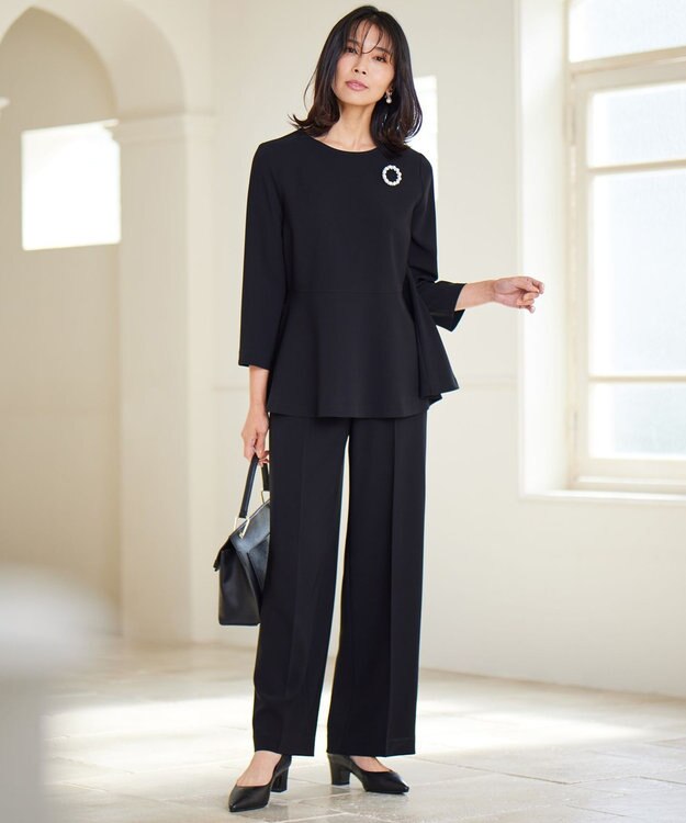 23区 【洗える】トリアセダブルジョーゼット ペプラム ブラウス ブラック系