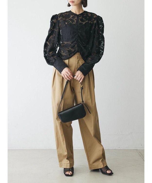 Green Parks AnriettMusee 花柄オパールシャーリングブラウス Black