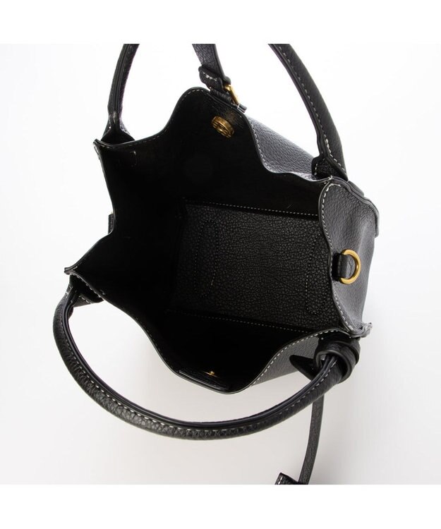 UNBILLION カシュカシュ cachecache / 1枚革風ショルダーベルト付ディテールトート ブラック