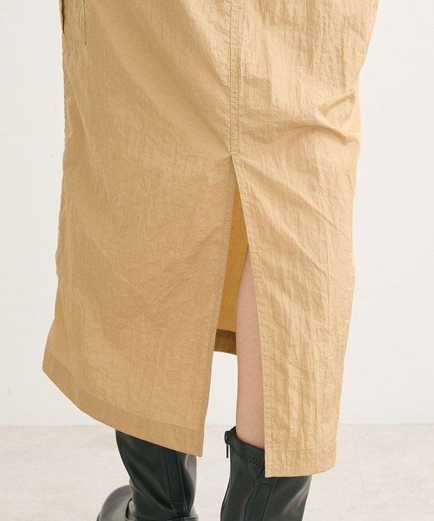 Green Parks シャイニーカーゴスカート Camel