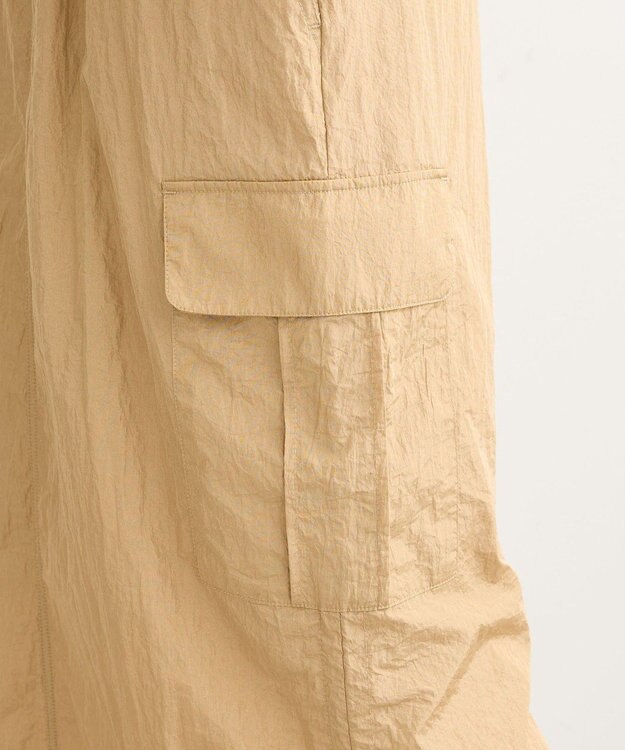 Green Parks シャイニーカーゴスカート Camel