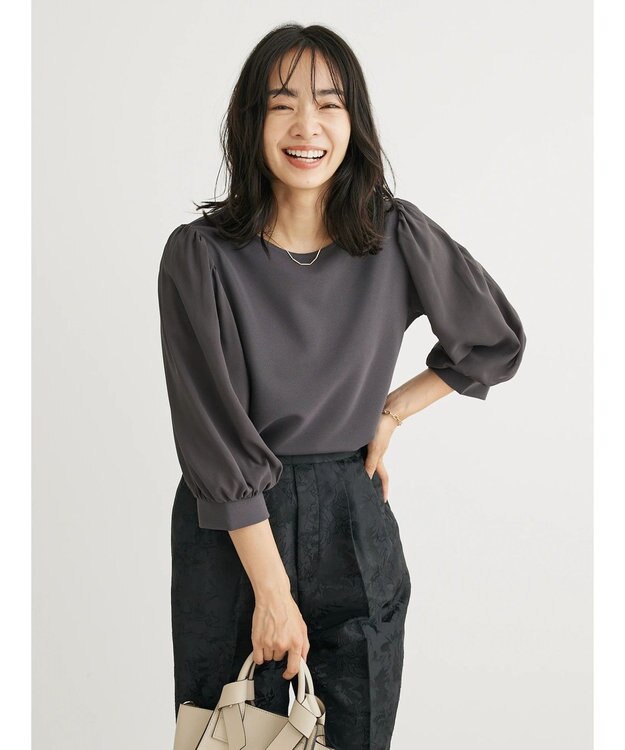 Green Parks 袖異素材使いリップルプルオーバー Charcoal Gray