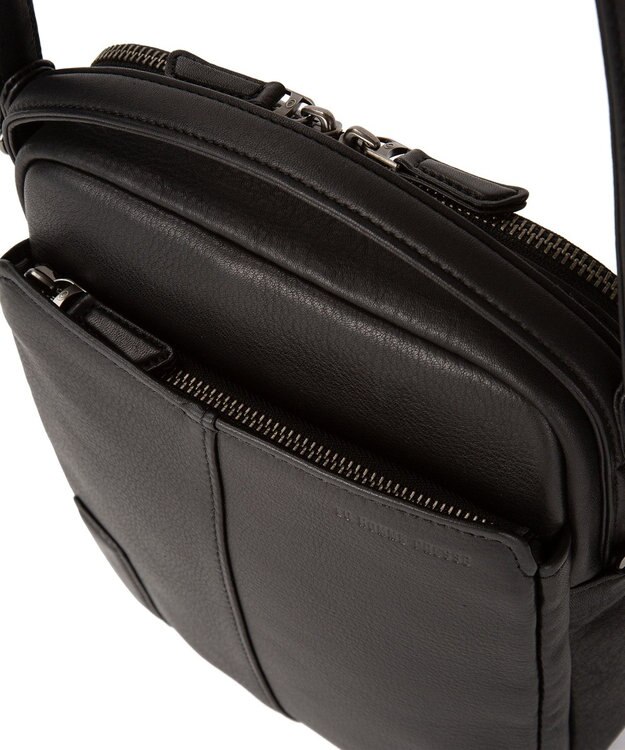 ACE BAGS & LUGGAGE LO HOMME PRESSE アルカイックソフト 本革 縦型ショルダーバッグ 大 71783 ロ・オム・プレッセ ブラック