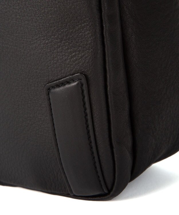 ACE BAGS & LUGGAGE LO HOMME PRESSE アルカイックソフト 本革 縦型ショルダーバッグ 大 71783 ロ・オム・プレッセ ブラック