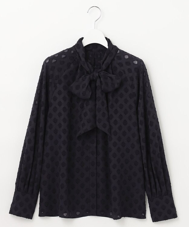 自由区 【洗える】カットジャカード ボウタイブラウス ネイビー系