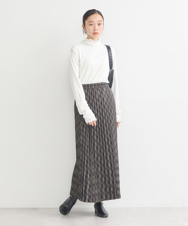 earth music&ecology シャーリングスリーブリブタートルプルオーバー Ivory