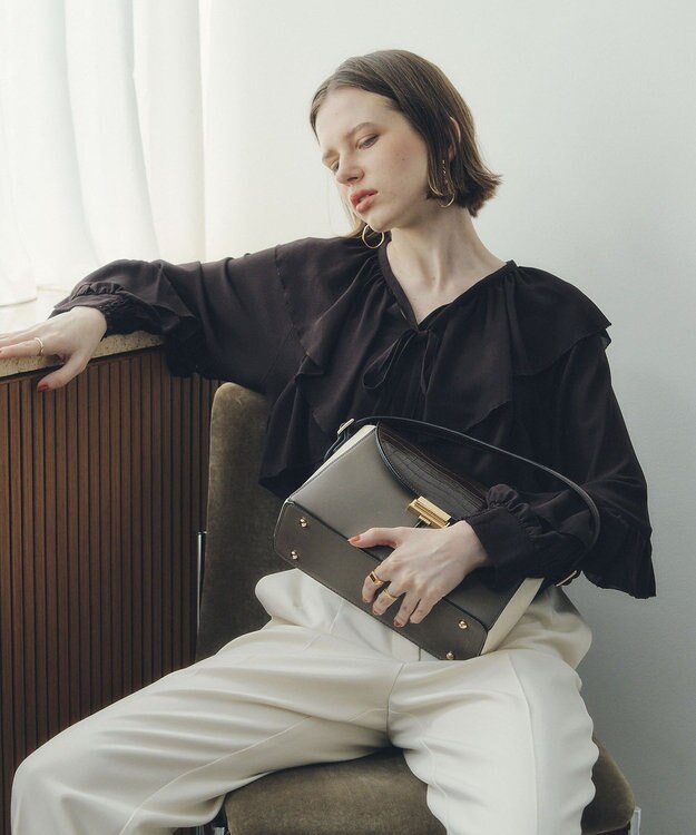 YECCA VECCA 配色メタルポイントバッグ Brown