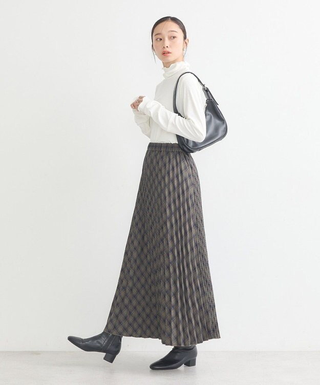 earth music&ecology シャーリングスリーブリブタートルプルオーバー Ivory