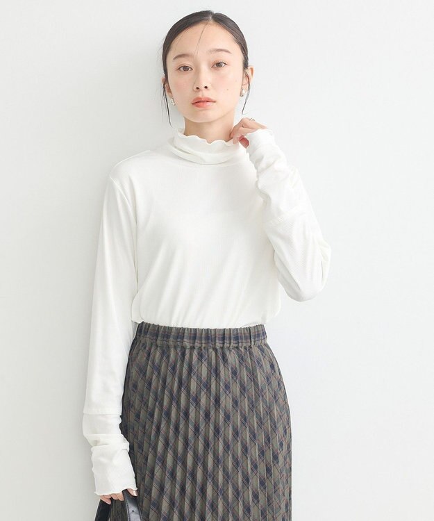 earth music&ecology シャーリングスリーブリブタートルプルオーバー Ivory