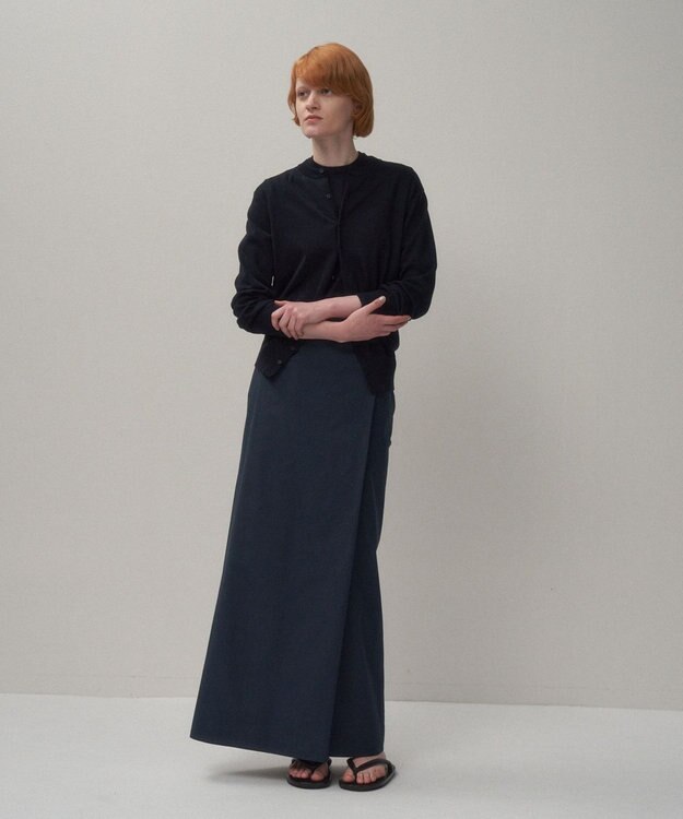 ATON COTTON BROAD | ラップスカート NAVY