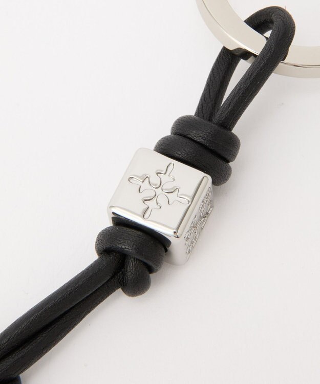 russet ［ノットモチーフ×メタルパーツ］レザーコードバッグチャーム（Z-223） Black