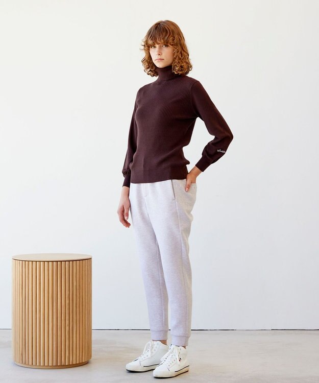 23区GOLF 袖コンシャスで華やかさを添えて◎【23Fondation/WOMEN】タートルネック カラーニット ダークブラウン系