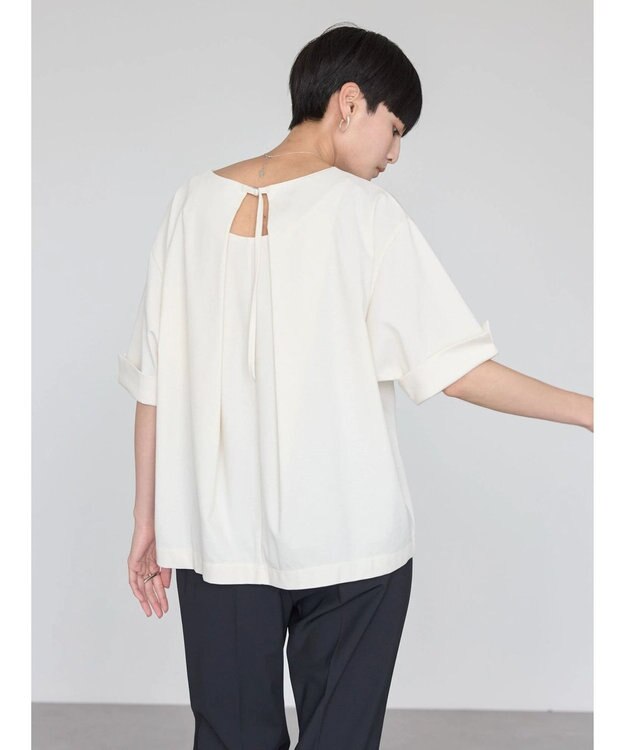 AMERICAN HOLIC 接触冷感バックタック袖折り返しカットプルオーバー Off White
