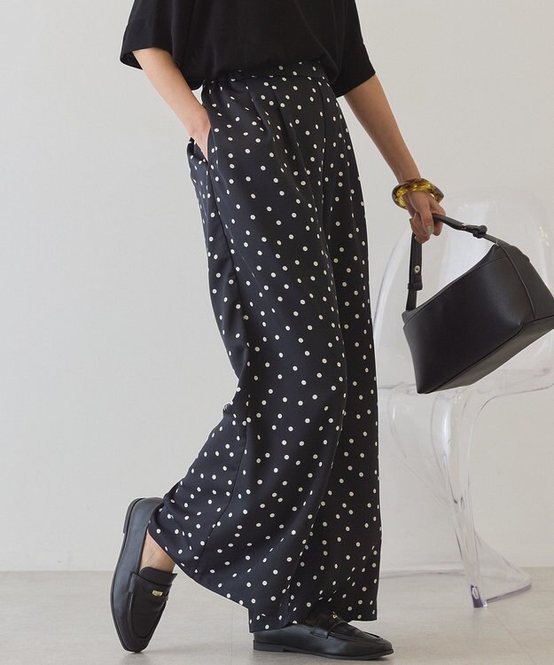 AMERICAN HOLIC ドットサテンイージーパンツ Black