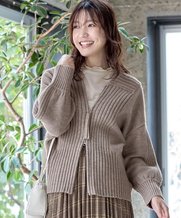 Tiaclasse 【洗える】ダブルジップリブニットカーディガン ベージュ