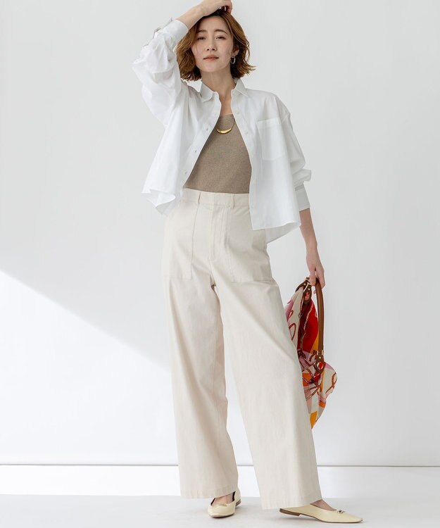 23区 【洗える】CANCLINI クロップド テントライン シャツ ホワイト系