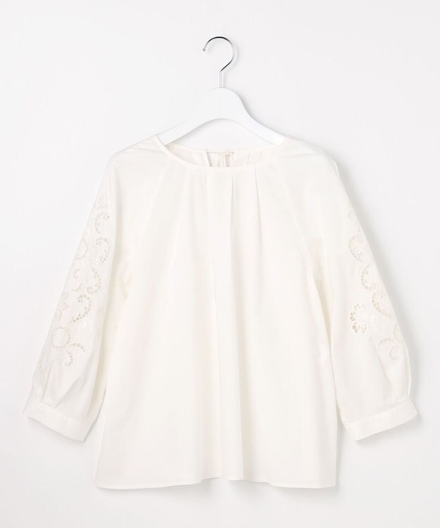 自由区 S エンブロイダリーブロードパフスリーブ ブラウス オフ